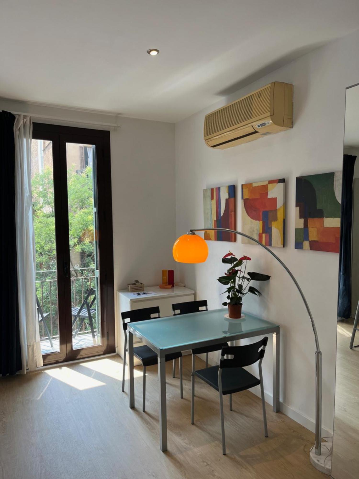Studio By Sants Market Barcelona Bagian luar foto